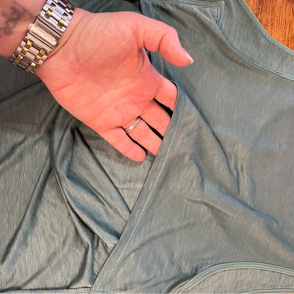 Lululemon Women's Set The Course Open Back Tank Frosted Pine green no size tag - Picture 7 of 7